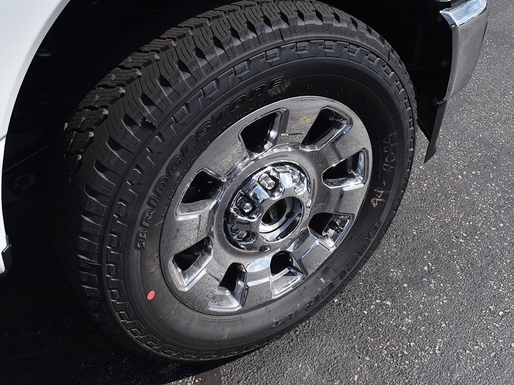 2026 Ford F-250 Lariat photo 8