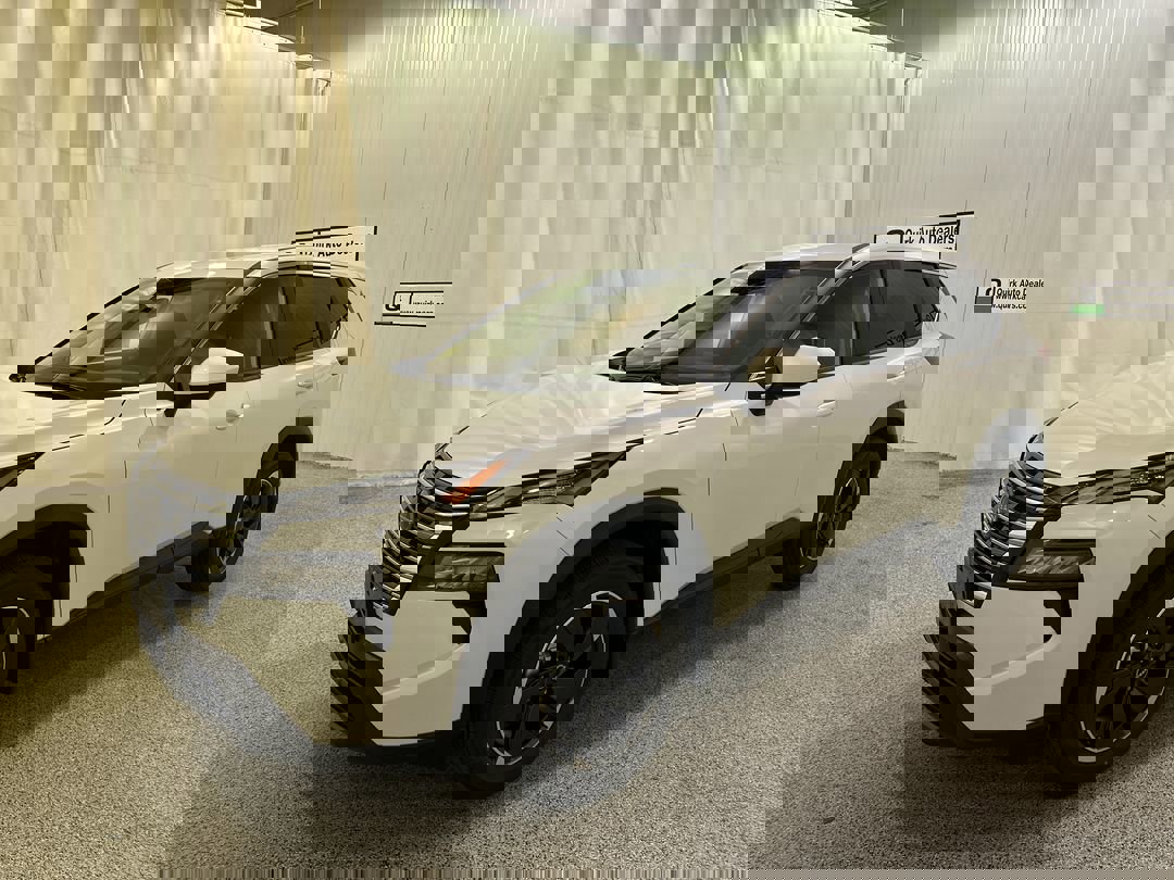 2026 Nissan Rogue SV photo 3