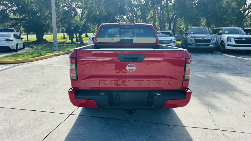 2025 Nissan Frontier King Cab SV photo 6