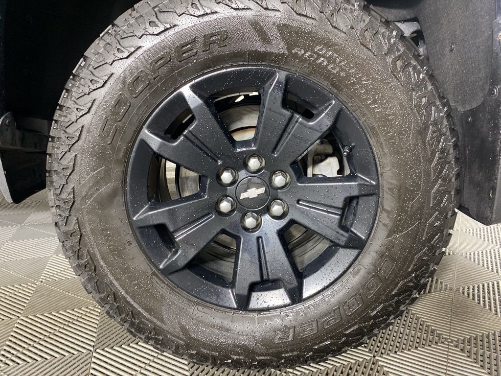 2022 Chevrolet Colorado Z71 photo 9