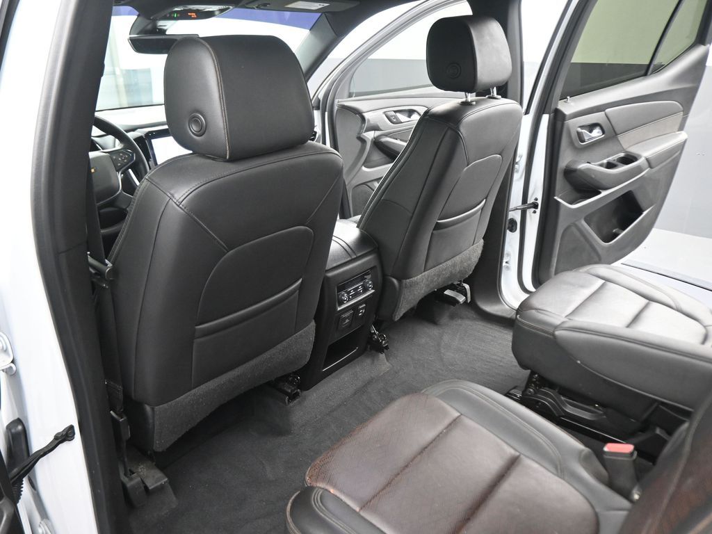 2023 Chevrolet Traverse High Country photo 38