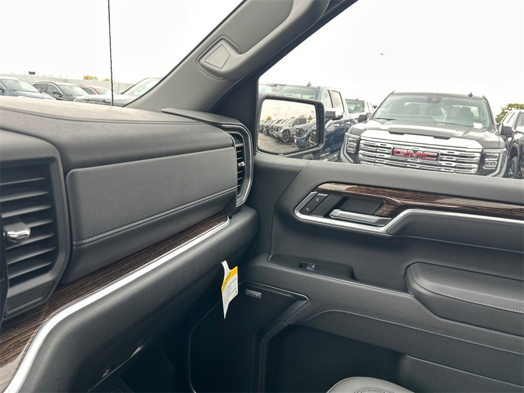 2026 GMC SIERRA - Image 27