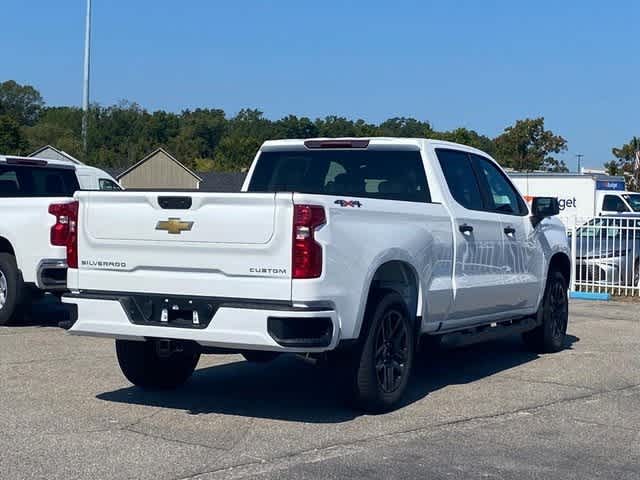 2026 Chevrolet Silverado 1500 Custom photo 2