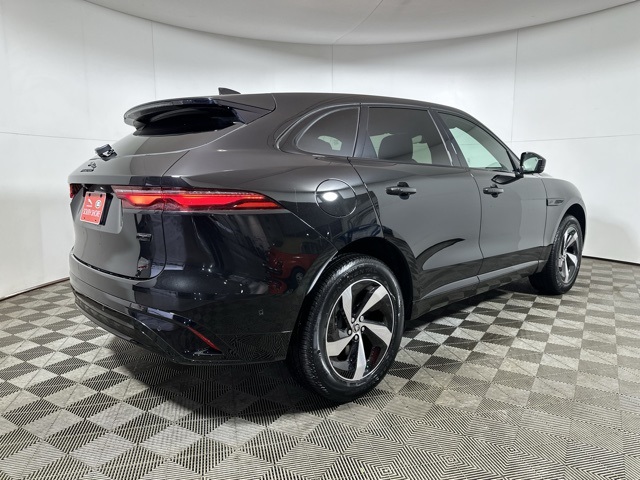 2026 Jaguar F-PACE P250 R-Dynamic S photo 4