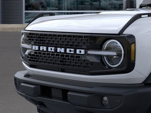 2025 Ford Bronco Outer Banks photo 17