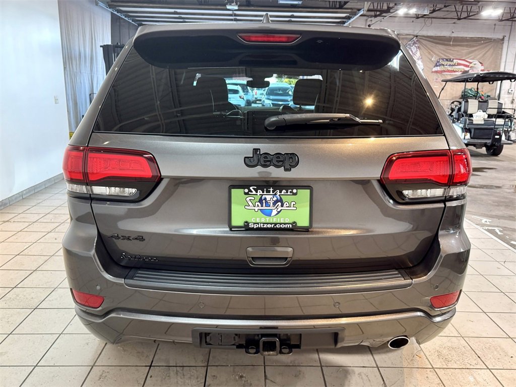 2020 Jeep Grand Cherokee Altitude photo 3
