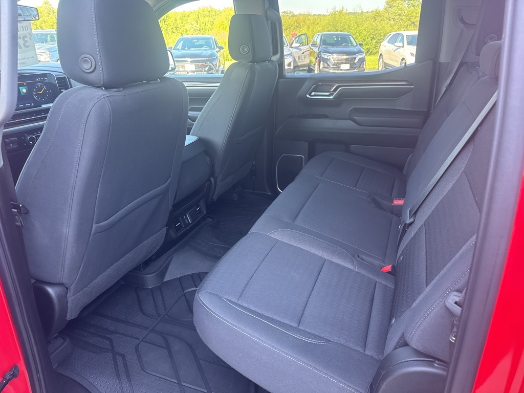 2022 Chevrolet Silverado 1500 LT photo 15