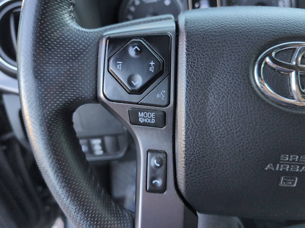 2021 Toyota Tacoma TRD photo 15