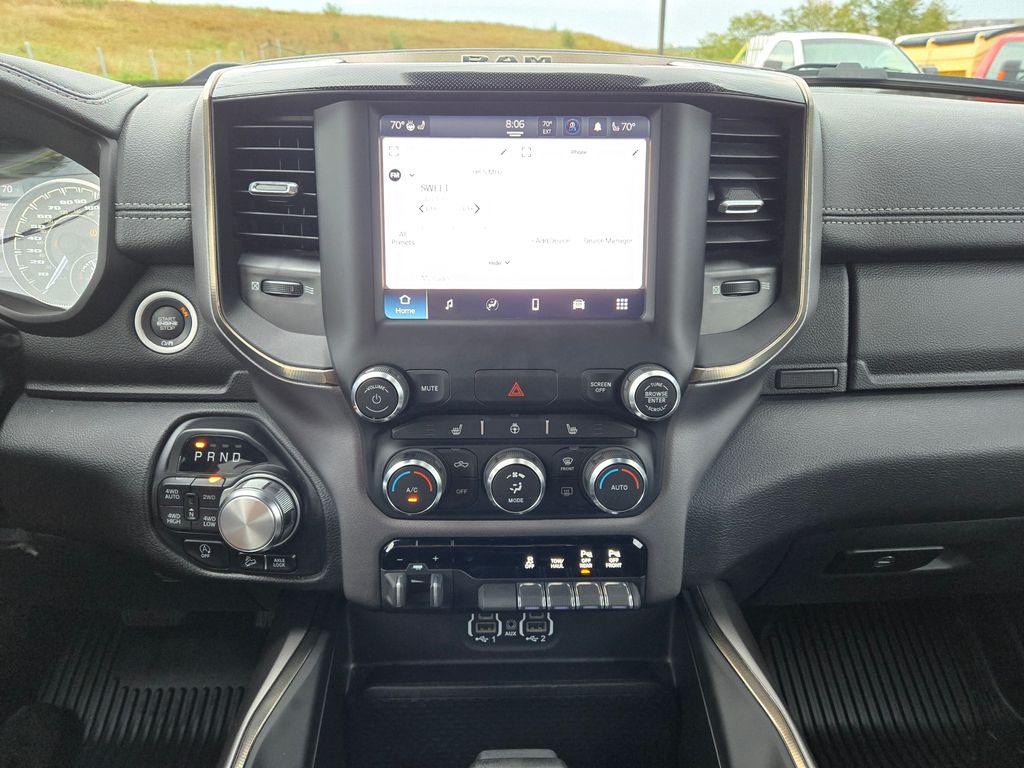 2022 Ram 1500 Rebel photo 19