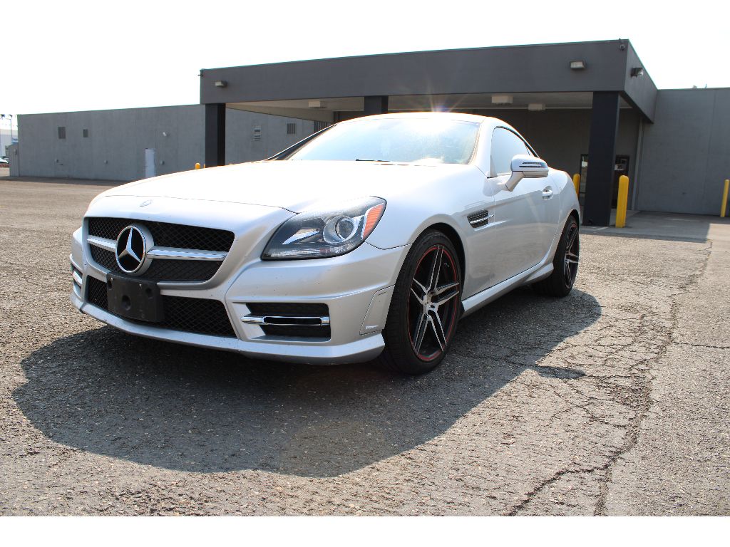 2013 Mercedes Benz SLK 250 photo 3