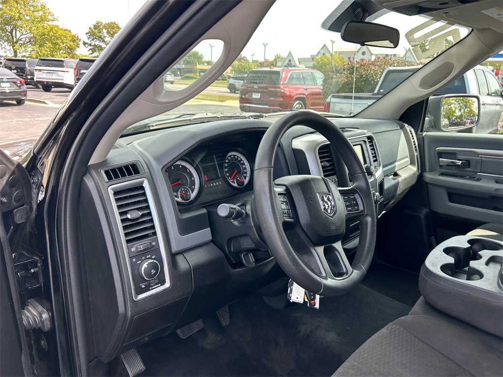 2020 Ram 1500 Classic photo 16