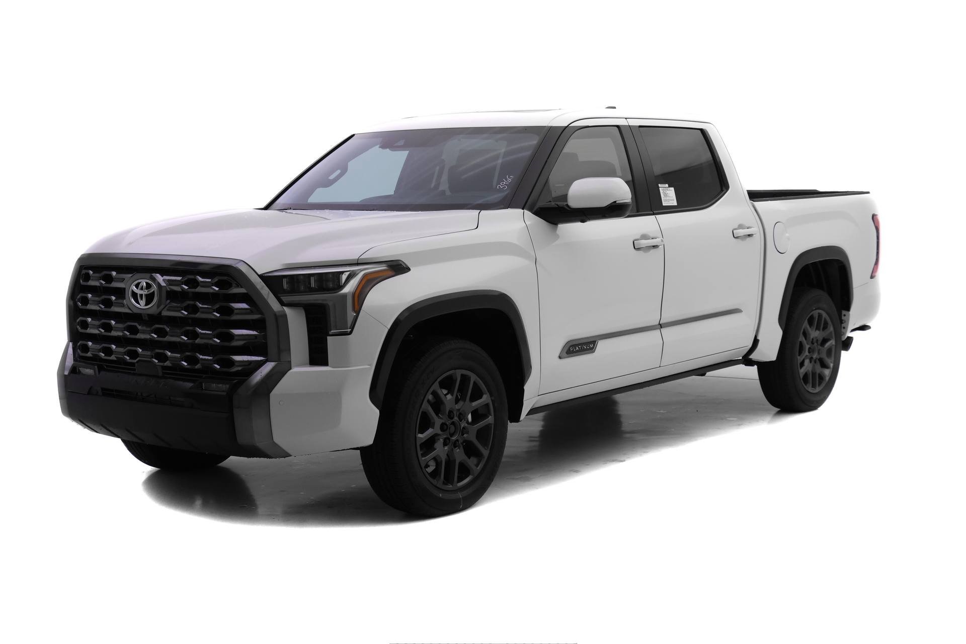 2026 Toyota Tundra Platinum's photo