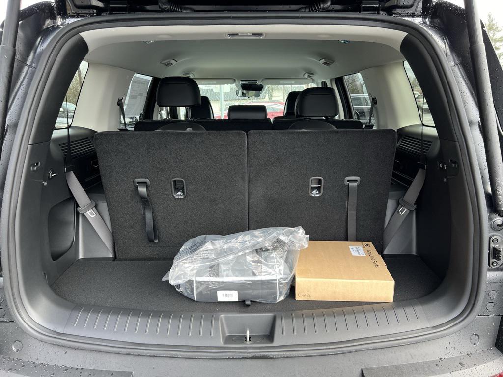 2025 Hyundai Santa Fe SEL photo 9