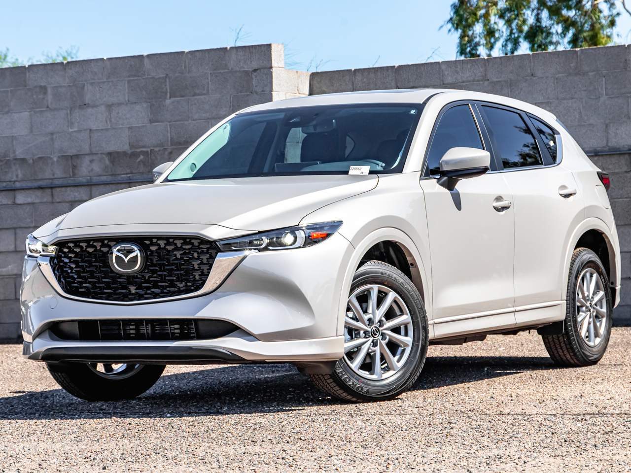 2025 Mazda CX-5 S's photo