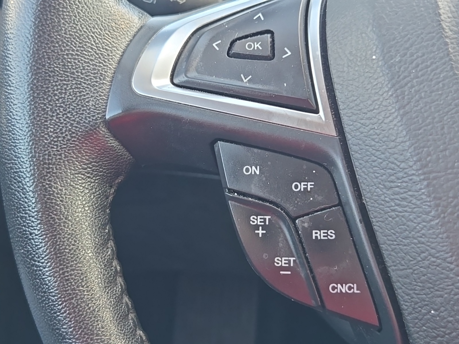 2018 Ford Fusion Hybrid Titanium photo 35