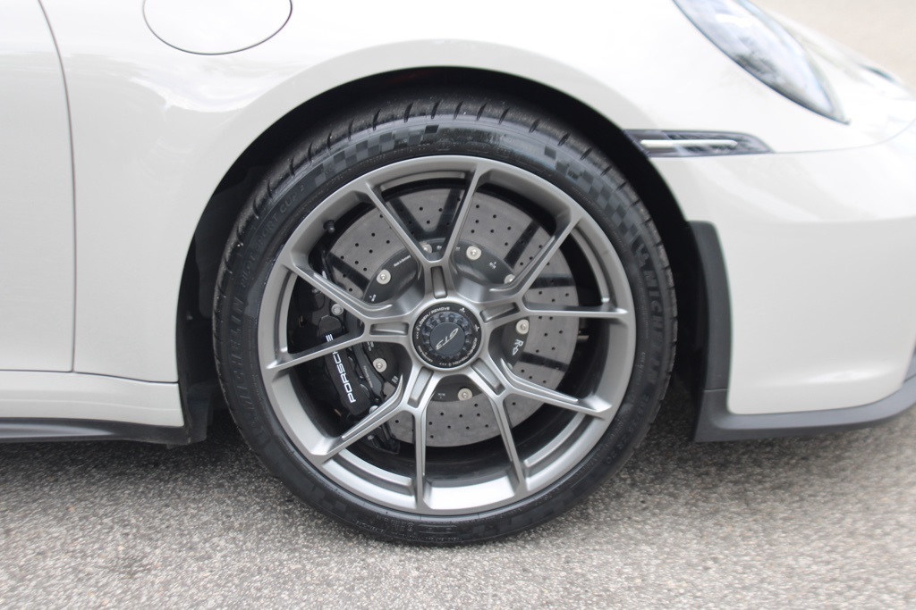 2022 Porsche 911 GT3 Coupe photo 15