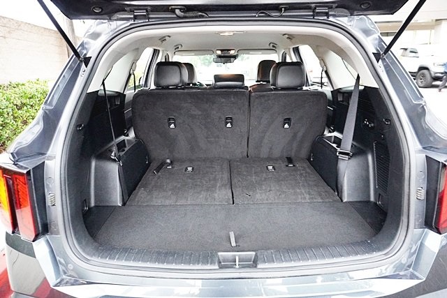 Used 2024 Gray Kia S image 12