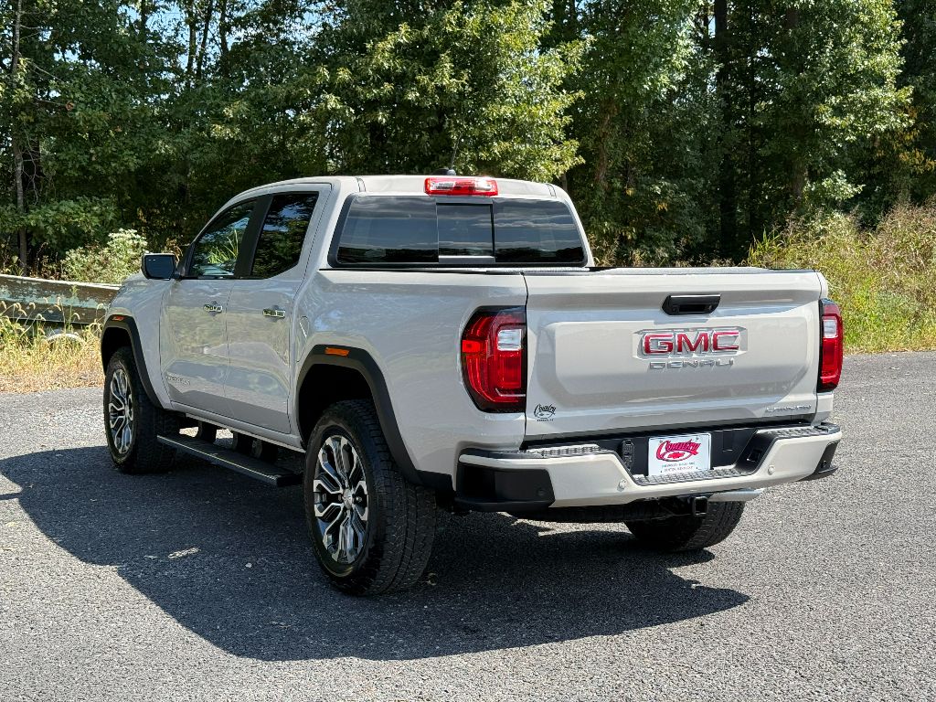 2026 Gmc Canyon Denali photo 5