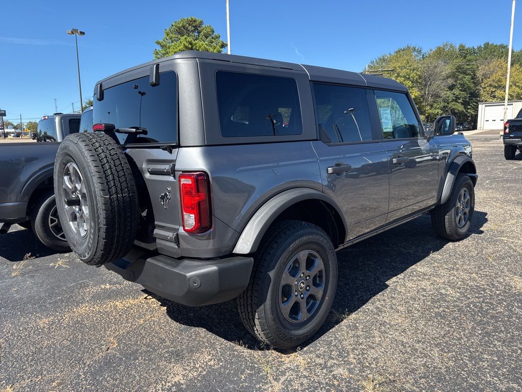 2025 Ford Bronco Big Bend photo 3