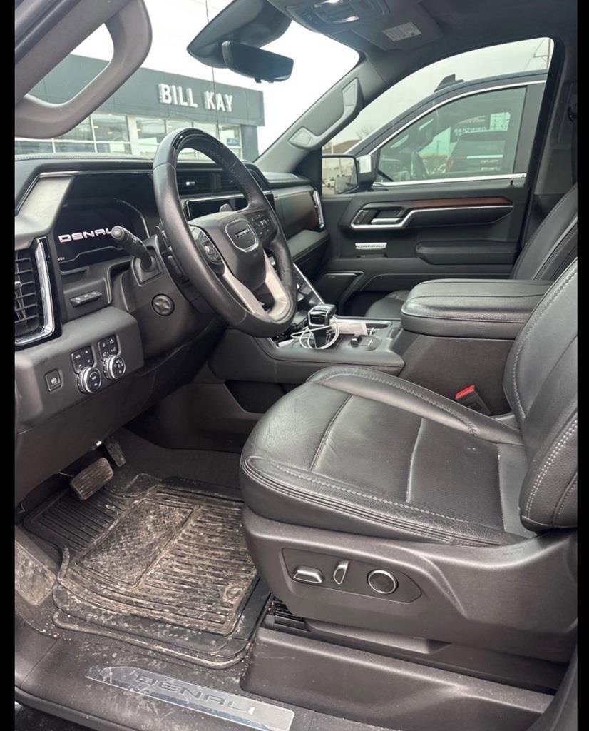 2024 GMC SIERRA - Image 2