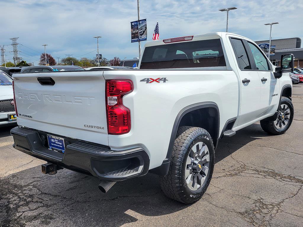 2024 CHEVROLET SILVERADO HD - Image 9