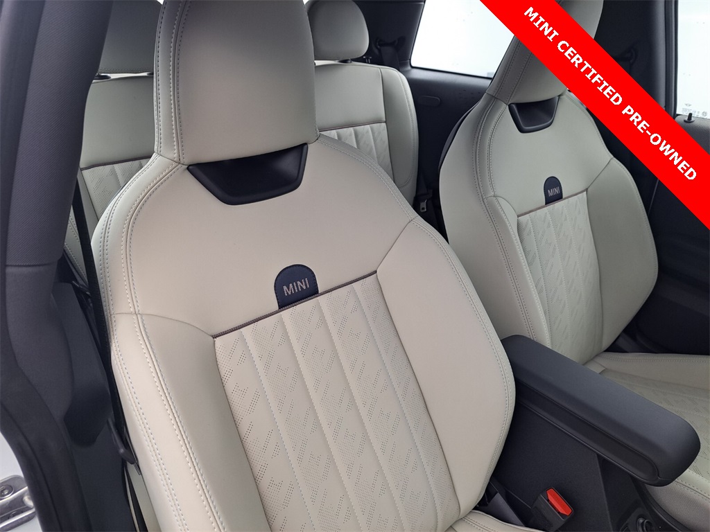 2025 Mini Cooper 2 Door Hardtop Signature photo 15
