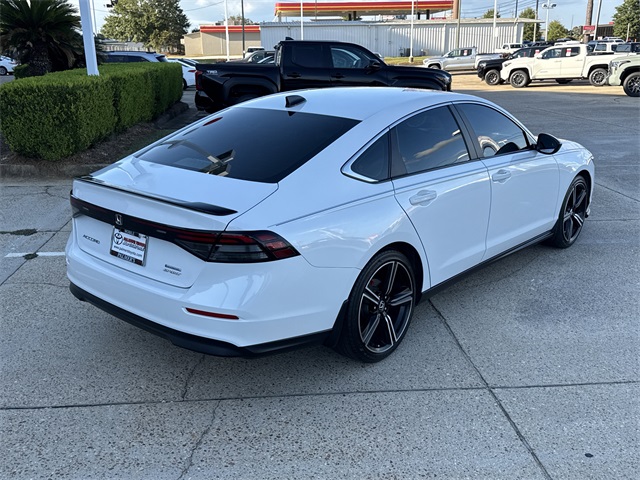 2024 Honda Accord Hybrid Sport photo 2