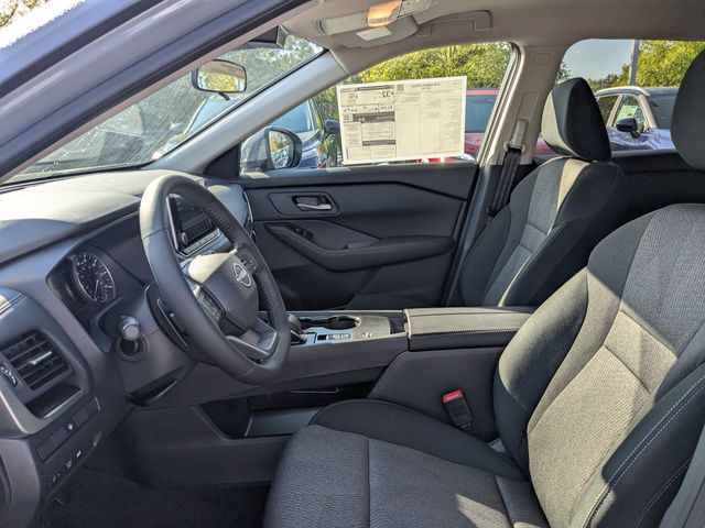 2026 Nissan Rogue SV photo 15