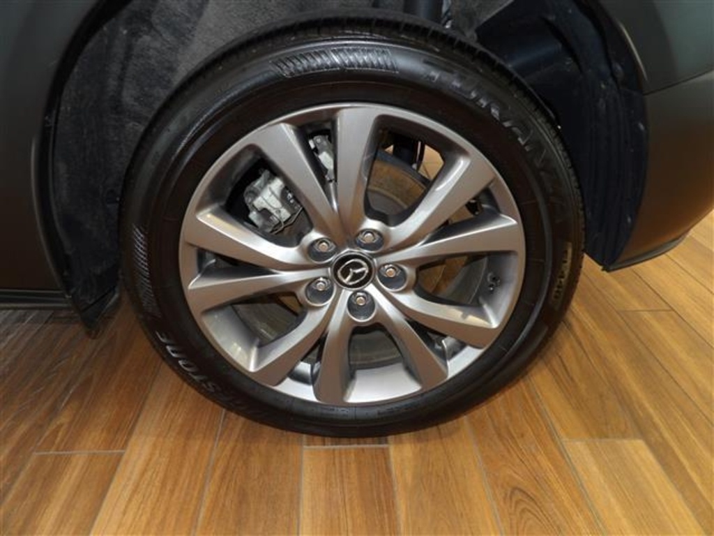 2024 Mazda CX-30 2.5 S Premium photo 9