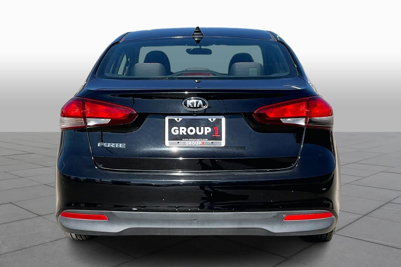 2018 Kia Forte LX photo 3