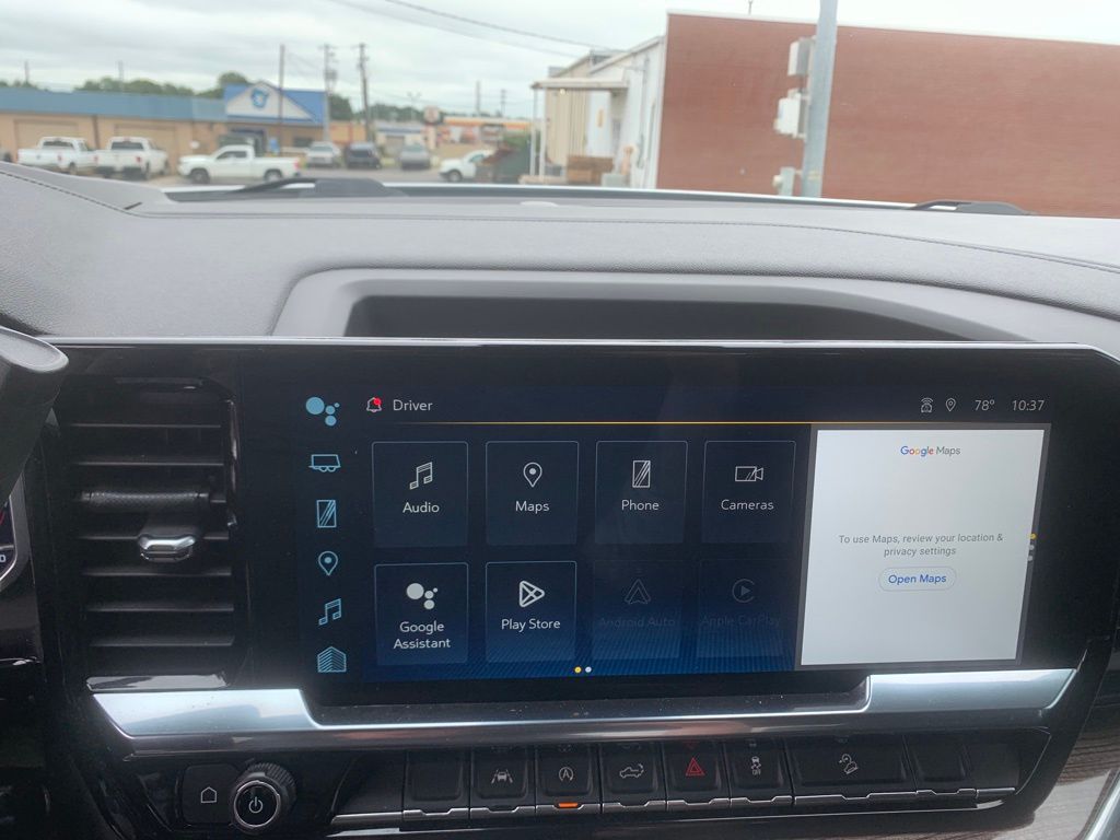 2024 Chevrolet Silverado 1500 LT photo 17