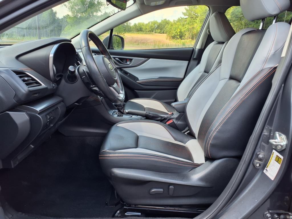 2023 Subaru Crosstrek Limited photo 2