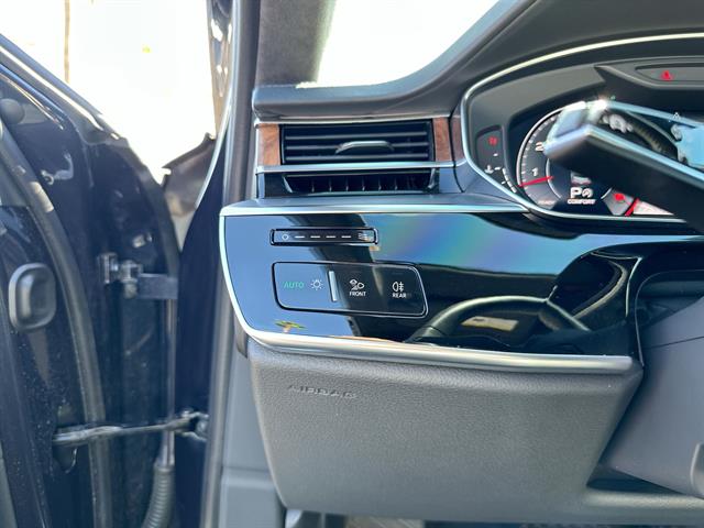 2019 Audi A8 L Quattro 55 TFSI photo 9