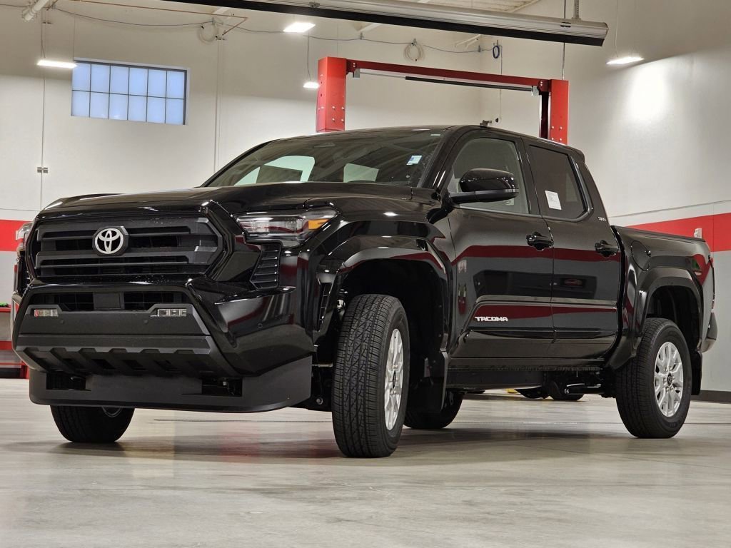 2025 Toyota Tacoma SR5 photo 11