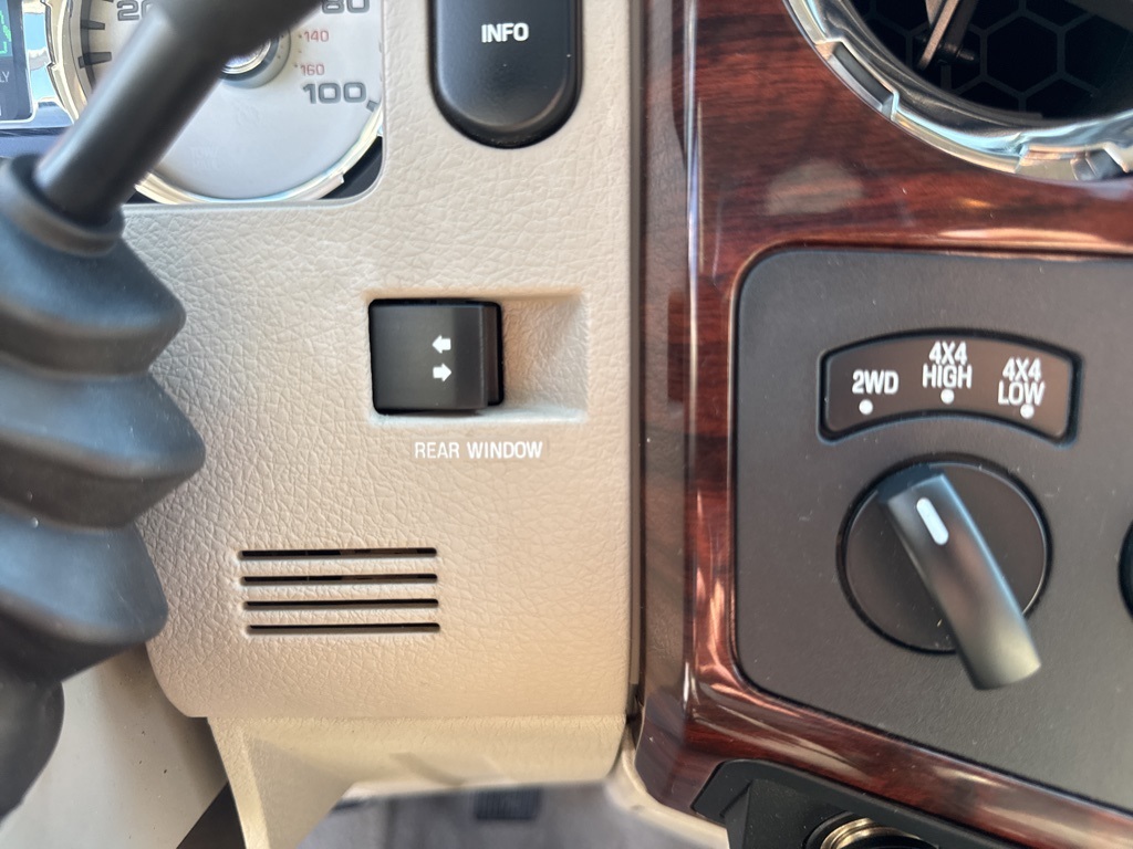 2008 Ford F-250 photo 38