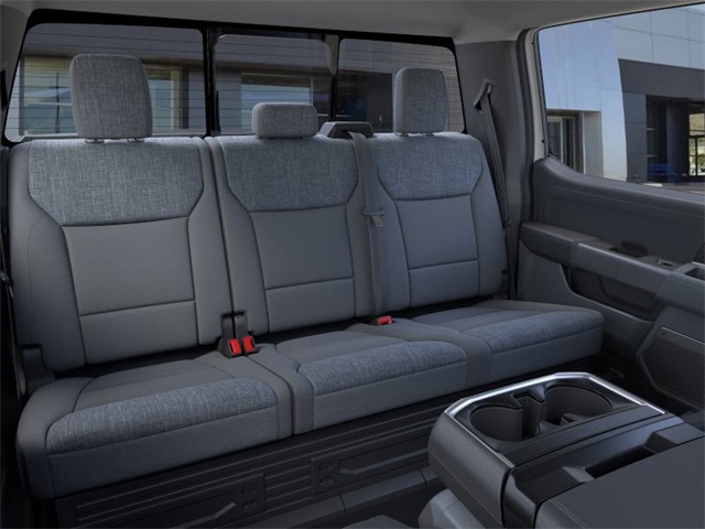 2025 Ford F-150 XLT photo 11