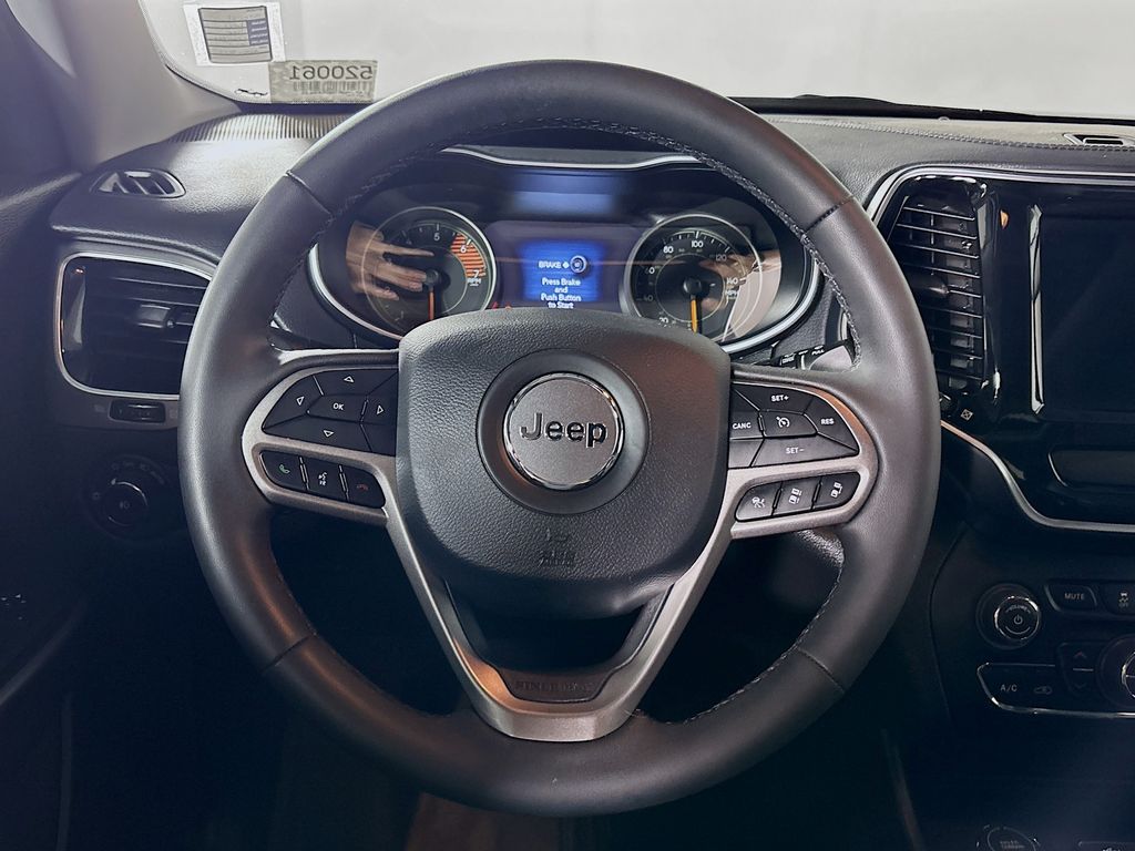 2022 Jeep Cherokee Limited photo 13