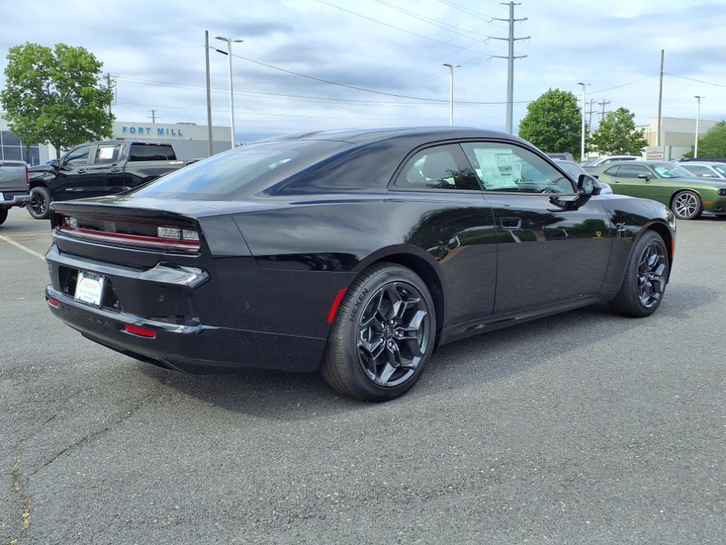 2025 Dodge Charger R/T photo 16