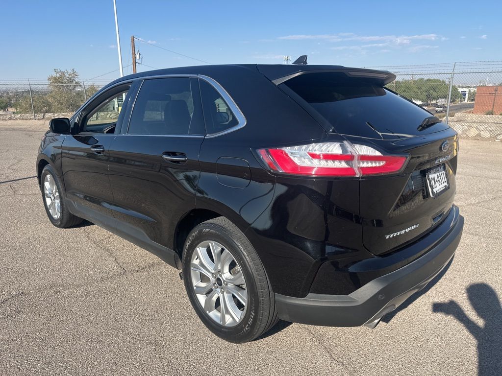 2023 Ford Edge Titanium photo 12