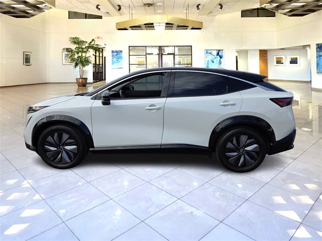 2023 Nissan ARIYA Venture photo 4