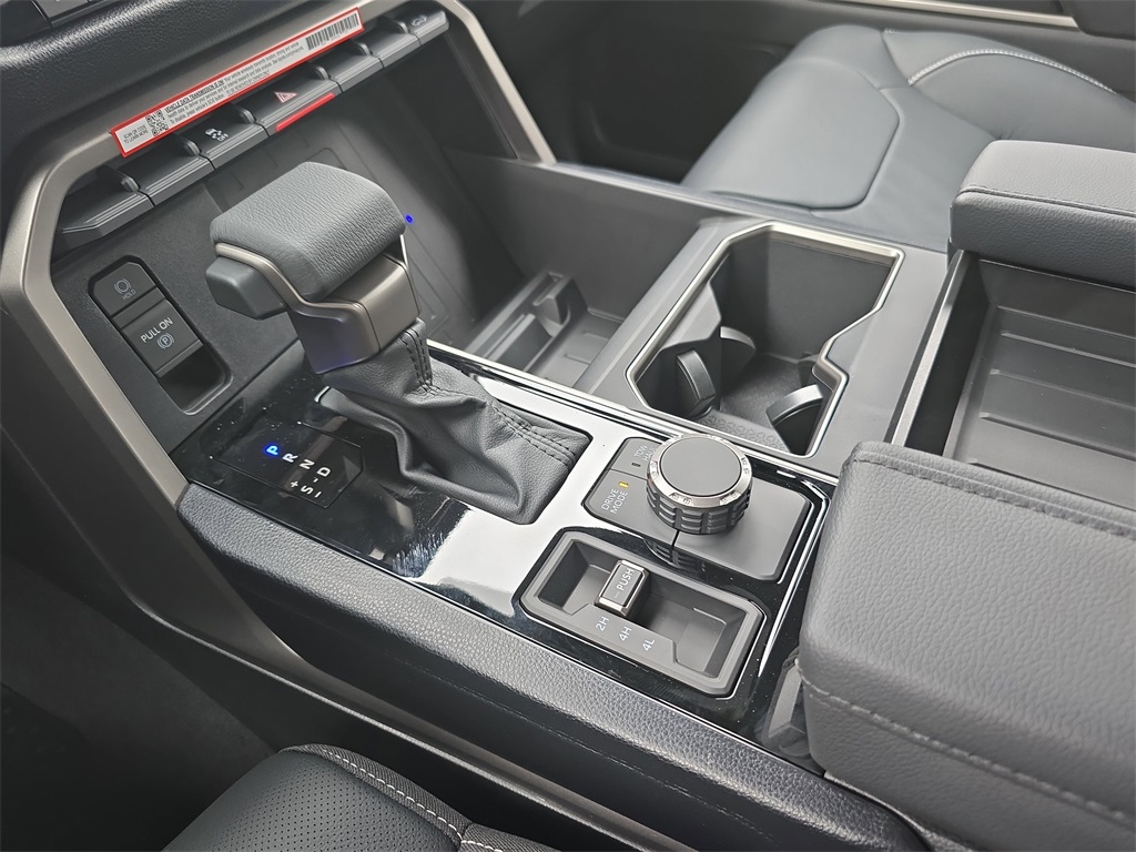 2026 Toyota Tundra SR5 CrewMax photo 22