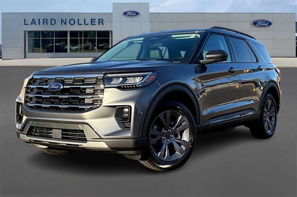 2026 Ford Explorer Active's photo