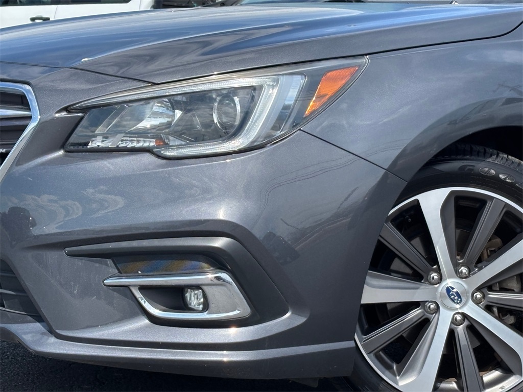 2019 Subaru Legacy Limited photo 2