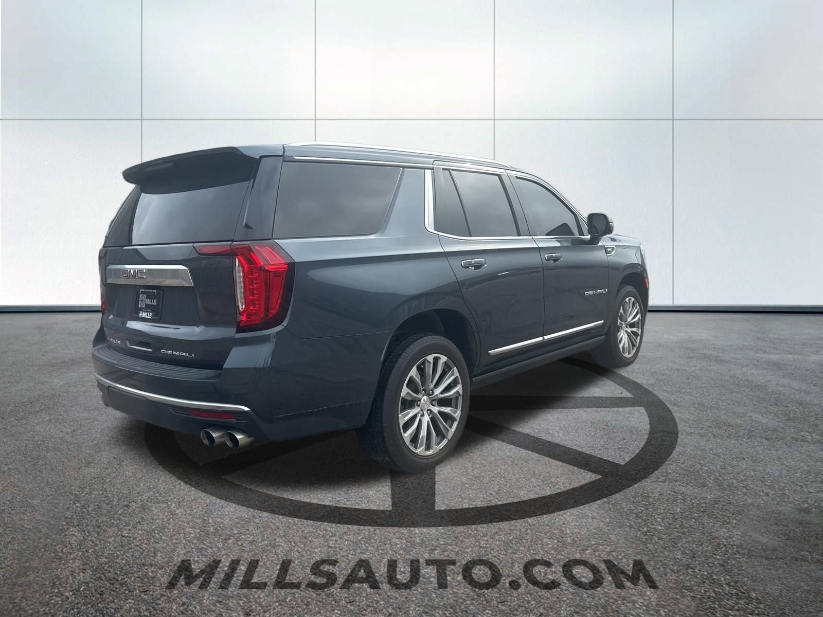 2021 Gmc Yukon Denali photo 3