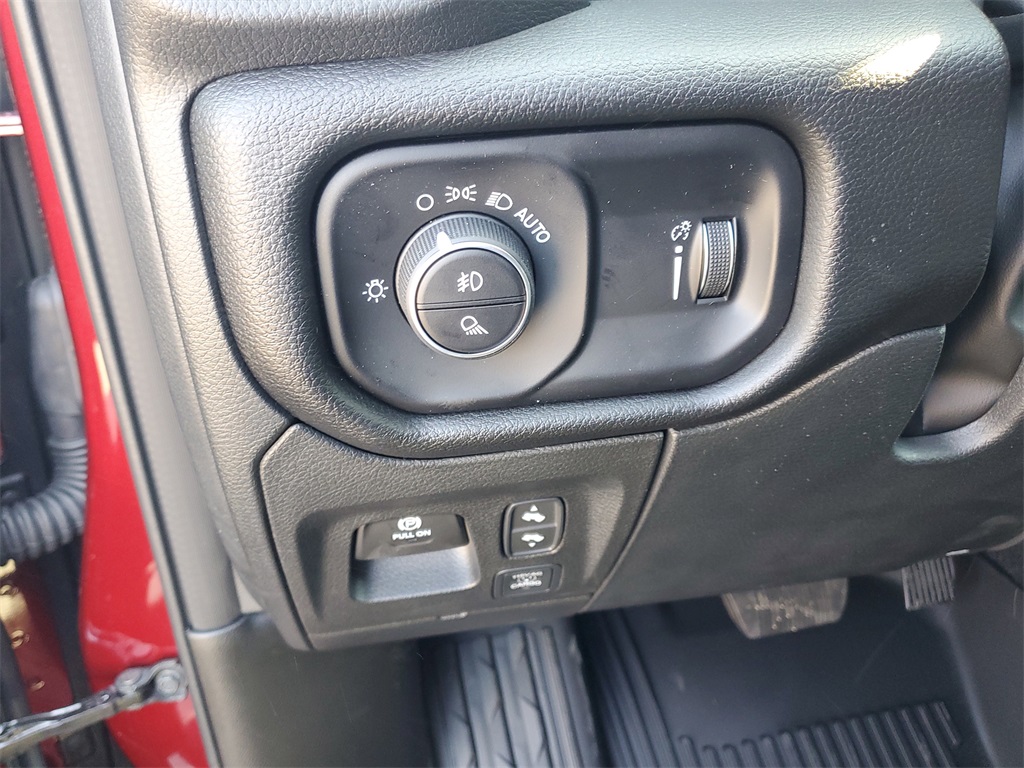 2025 Ram 1500 Big Horn Lone Star photo 10