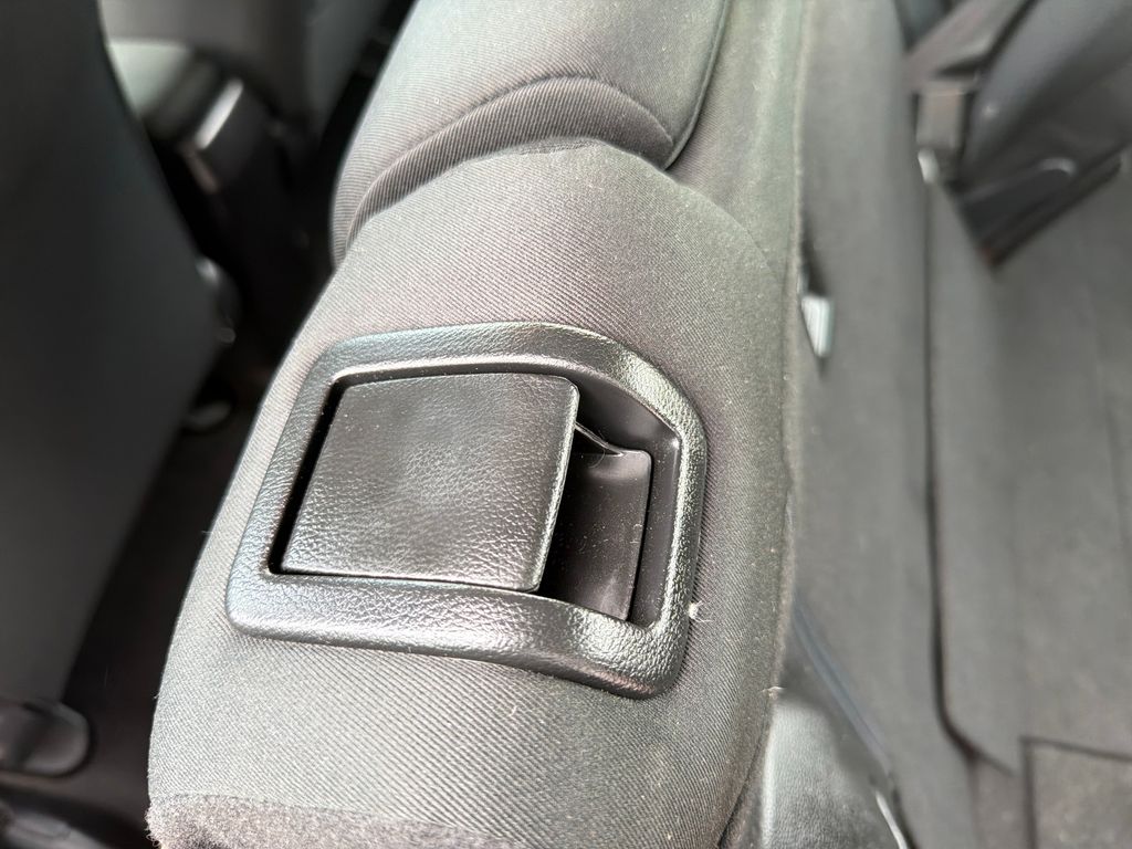 2020 Honda Fit LX photo 20