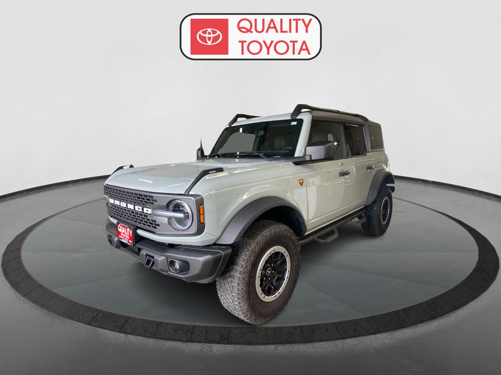 2022 Ford Bronco 4-Door Badlands's photo