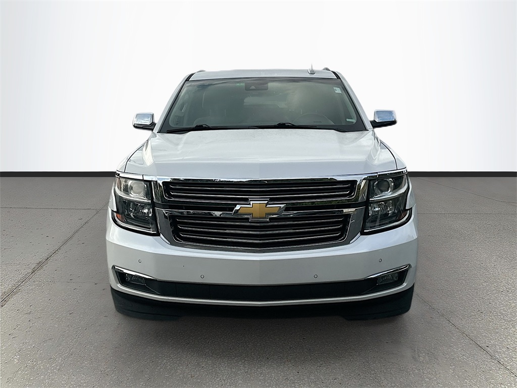 2018 Chevrolet Suburban Premier photo 2