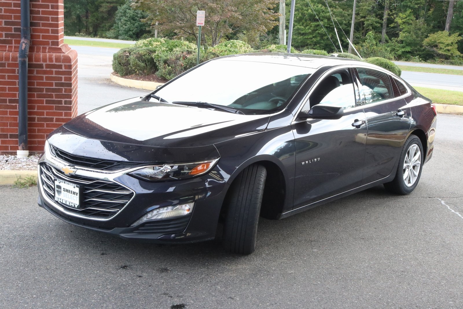 2022 Chevrolet Malibu 1LT photo 3