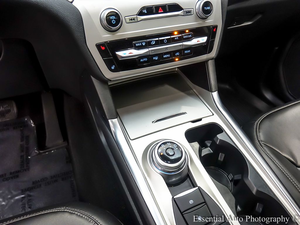 2024 FORD EXPLORER - Image 23